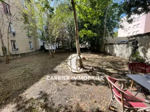Studio entièrement rénové avec goût — photo 6