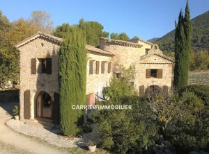 RARE A LA VENTE - MAS PROVENCAL - Village Pittoresque de Ven — photo 4