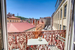 Superbe T4 avec balcon et belle vue dégagée sur la basilique — photo 7