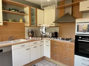 LISSIEU   Belle Maison avec 4 chambres sur un superbe terrai — photo 5