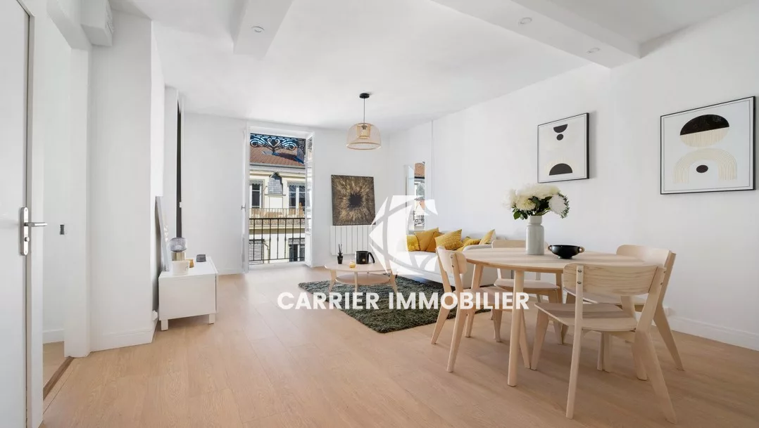 Appartement  de 52m2 Ainay - Rue Saint Hélène - à rénover