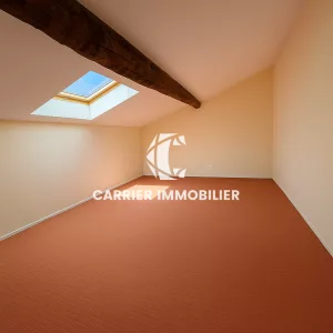 Genay - Maison de ville  avec 650 m2 de terrain attenant au — photo 5