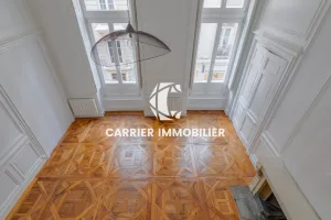 T2 de 44m2 avec Mezzanine entièrement rénové - Rue Auguste C — photo 7