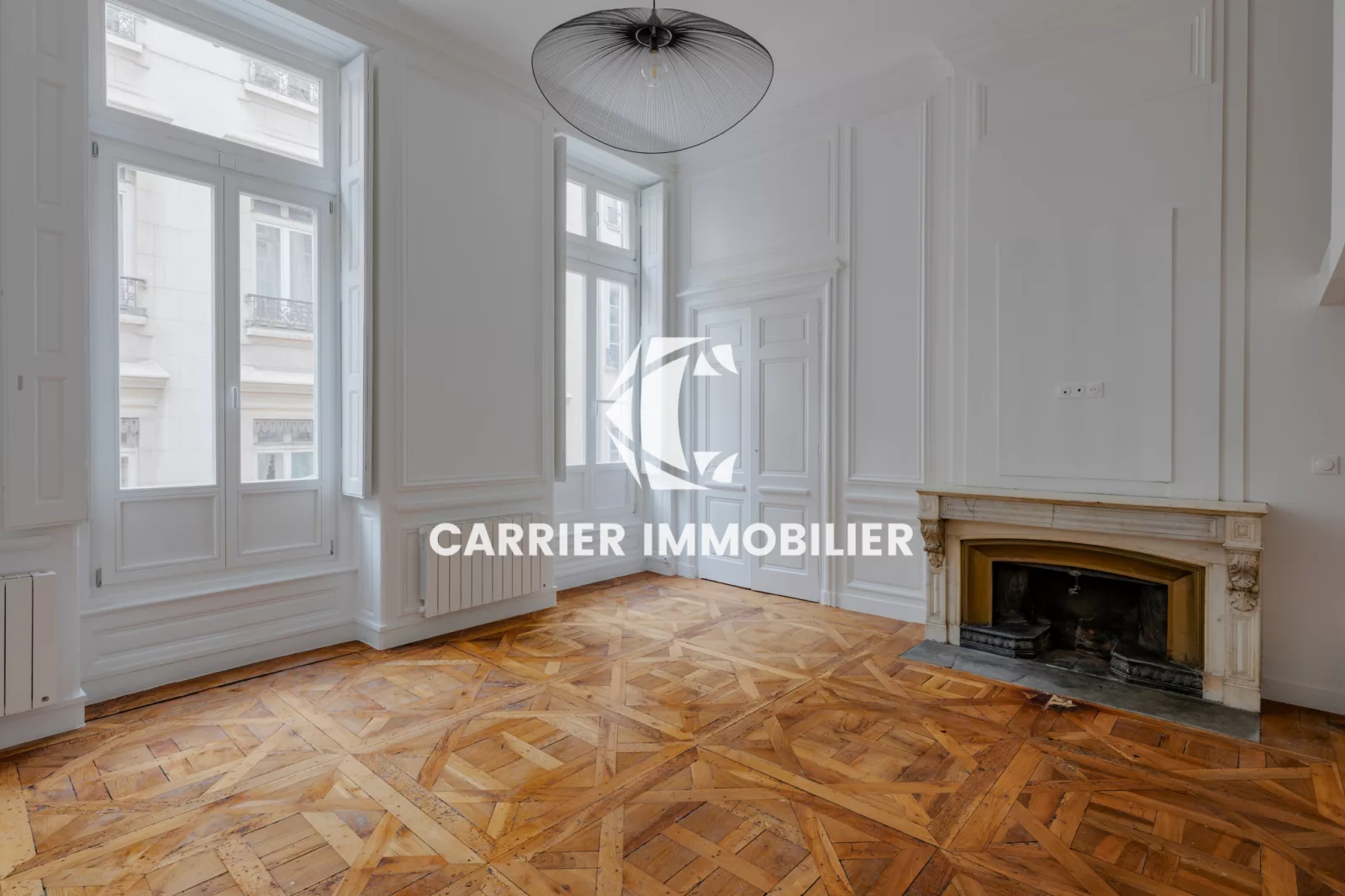 T2 de 44m2 avec Mezzanine entièrement rénové - Rue Auguste C