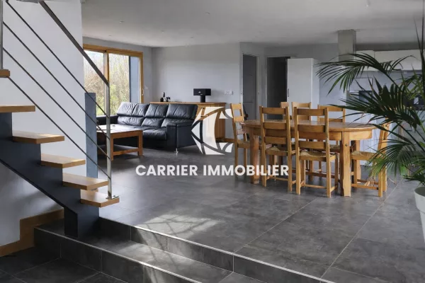Arbusigny - Superbe maison familiale de 4 chambres de  241m2