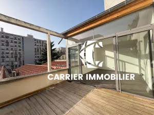 Superbe T2 refait à neuf avec Terrasse de 20m2 + 20 m2 de Vé — photo 4