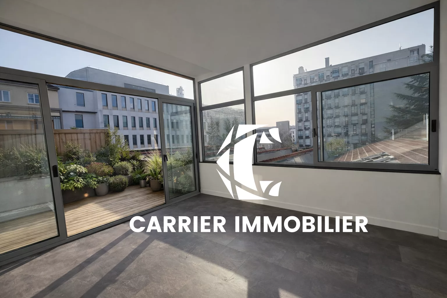 Superbe T2 refait à neuf avec Terrasse de 20m2 + 20 m2 de Vé