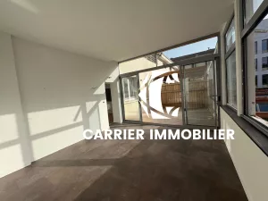 Superbe T2 refait à neuf avec Terrasse de 20m2 + 20 m2 de Vé — photo 6