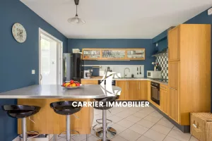 PROCHE HYPER CENTRE - GENAS | MAISON FAMILIALE AU CALME   EN — photo 6