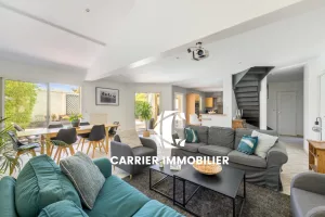 BRINDAS | MAISON FAMILIALE AVEC PISCINE   ENVIRONNEMENT CALM — photo 2