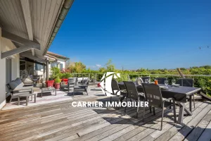 Maison d'architecte rénovée de 325 m2   Un écrin de sérénité — photo 2