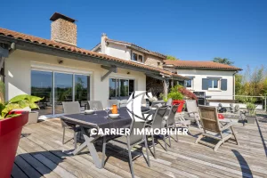 Maison d'architecte rénovée de 325 m2   Un écrin de sérénité — photo 3