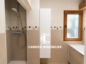 Chalet de 5 appartements   Fort potentiel locatif   Crest-Vo — photo 9